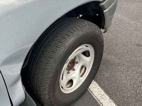 Used 2000 Toyota Tundra SR5 RWD image 11