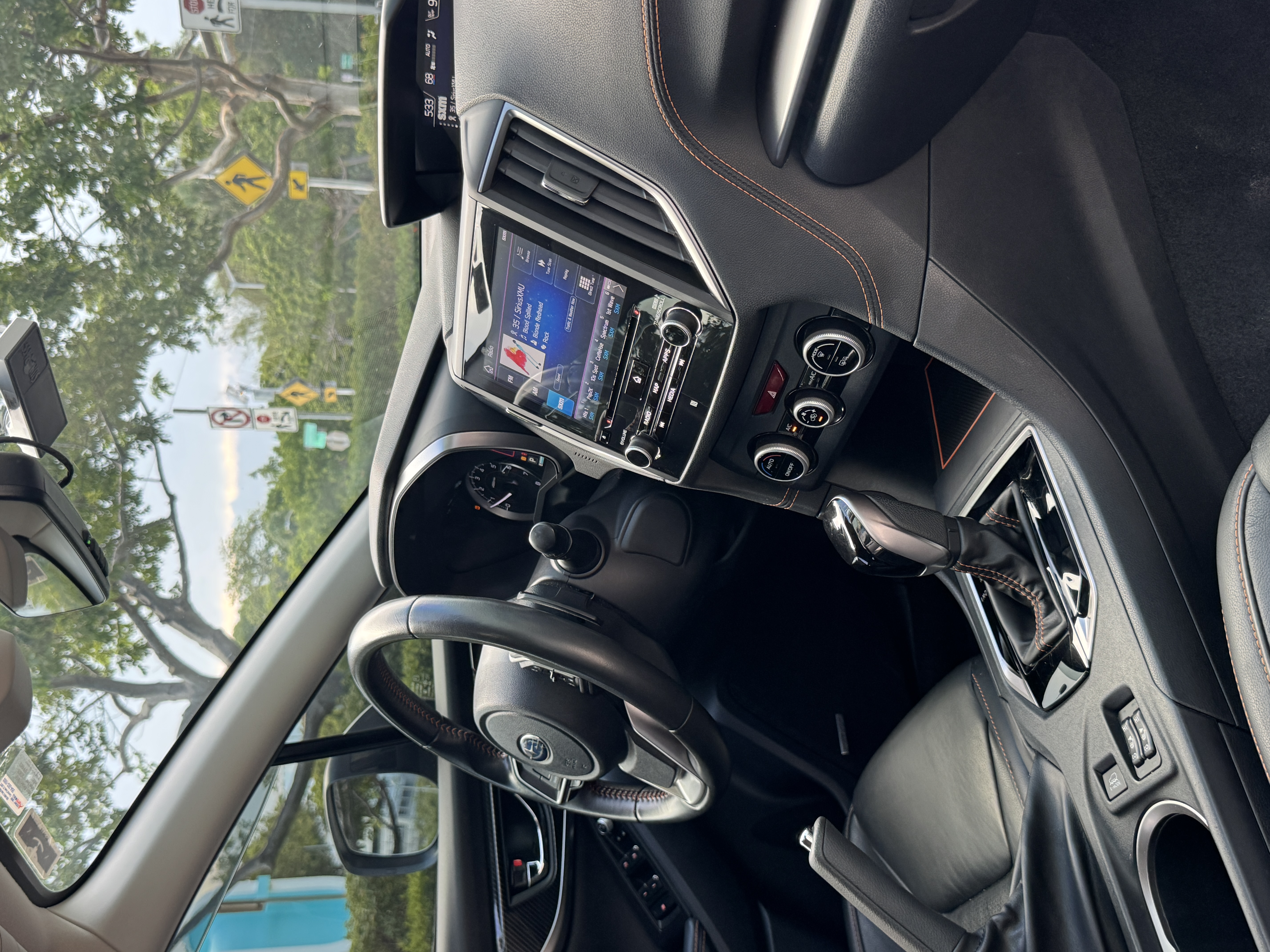 Used 2019 Subaru Crosstrek 2.0i Limited w/ Moonroof Package w/Navigation AWD/4WD image 14