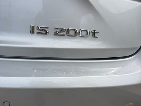 Used 2017 Lexus IS 200t F Sport image 16