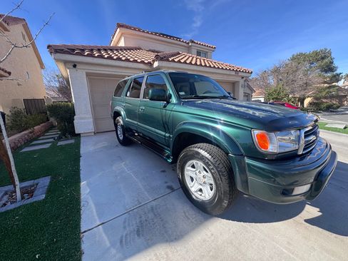 Used 1999 Toyota 4Runner Limited image 1