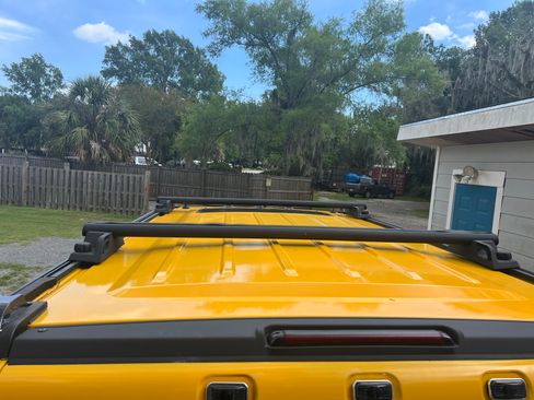 Used 2003 HUMMER H2 w/ Preferred Equipment Group AWD/4WD image 8