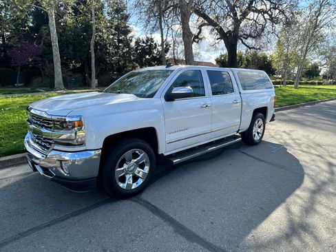 Used 2016 Chevrolet Silverado 1500 LTZ w/ LTZ Plus Package image 6