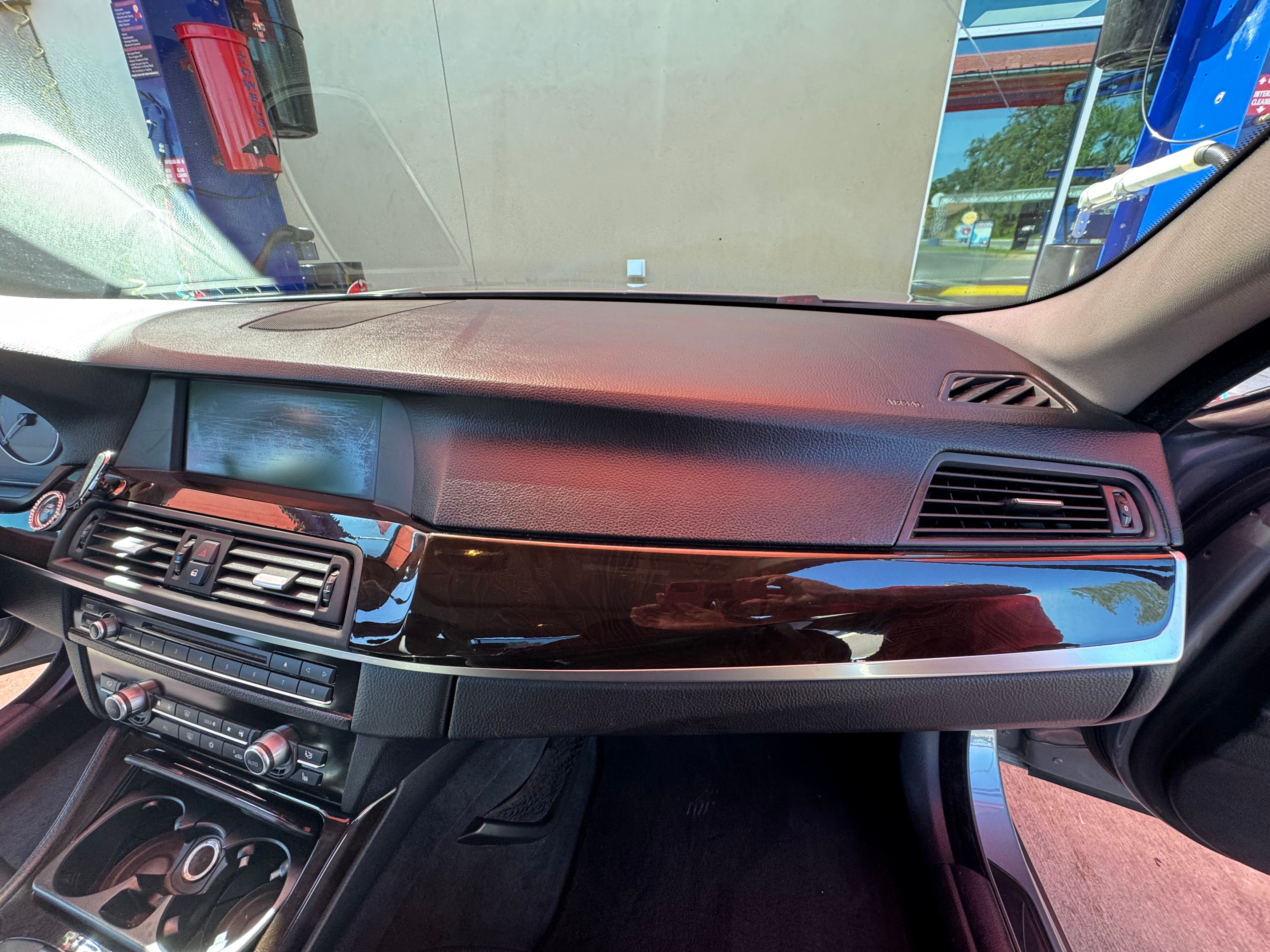 Used 2011 BMW 535i Sedan RWD image 12
