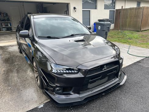 Used 2011 Mitsubishi Lancer Evolution MR AWD/4WD image 2