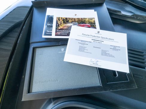Used 2015 Porsche 911 Targa 4S image 29