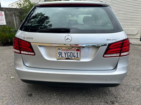 Used 2014 Mercedes-Benz E 350 4MATIC Wagon image 10