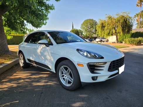 Used 2018 Porsche Macan Sport Edition image 21
