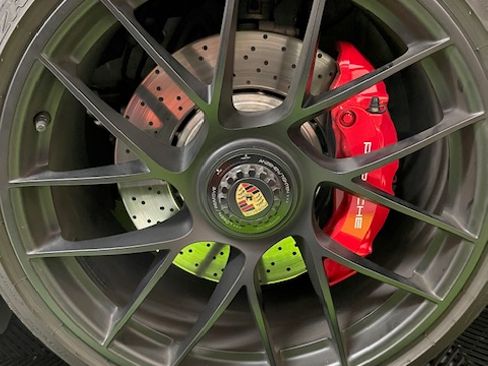 Used 2019 Porsche 911 Carrera GTS image 16