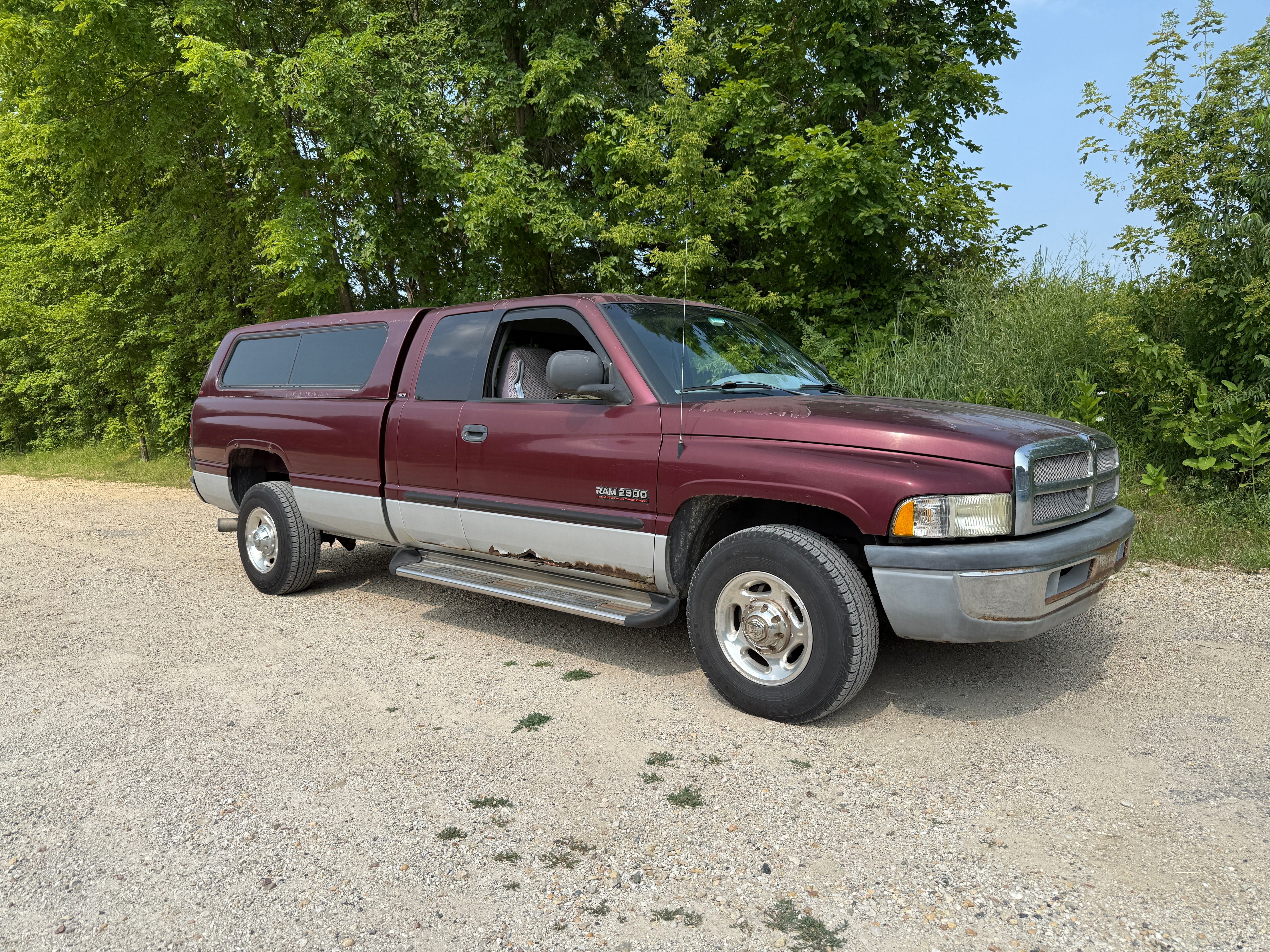 Used 2001 Dodge Ram 2500 Truck 2WD Quad Cab image 1