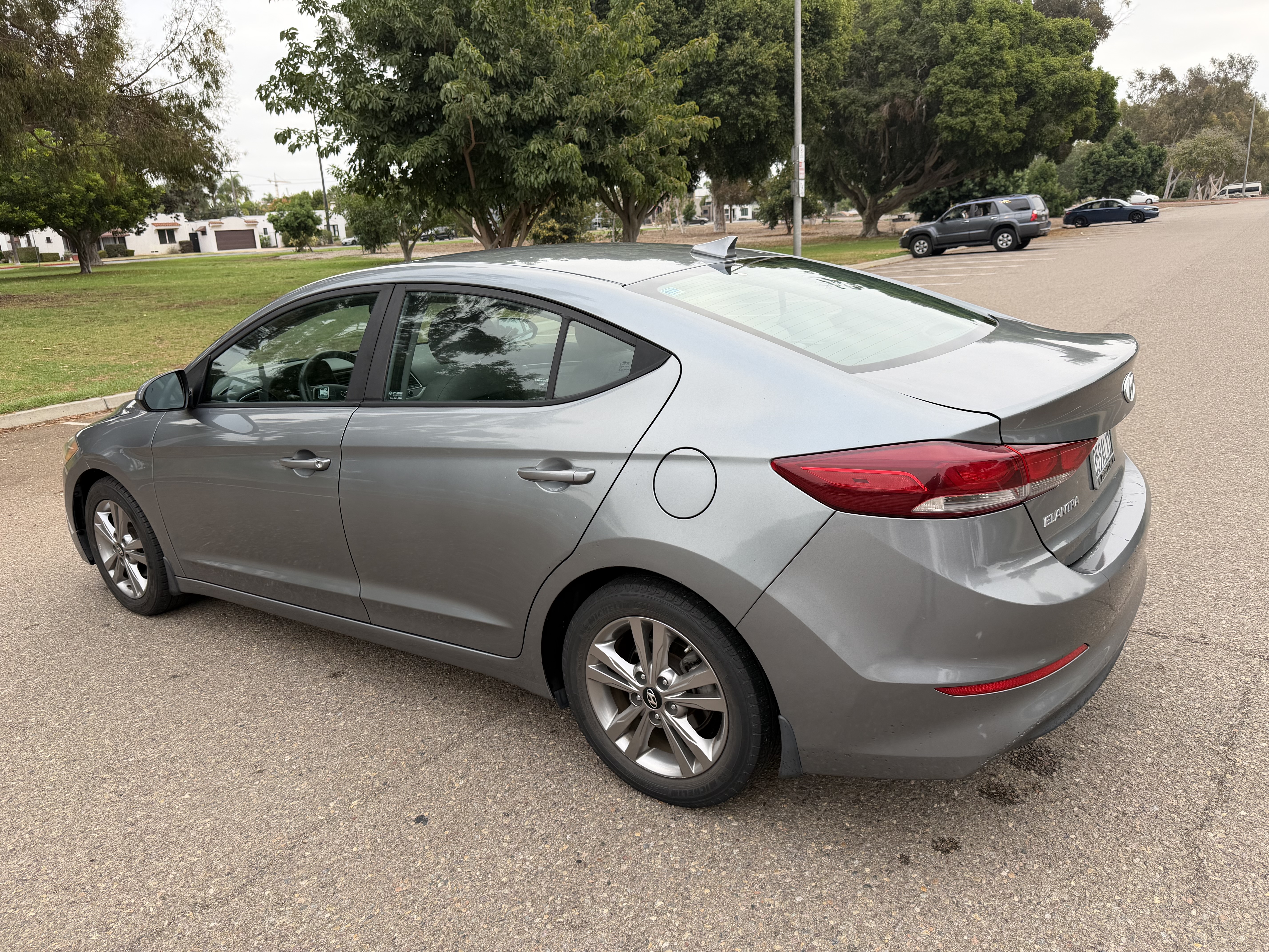 Used 2018 Hyundai Elantra SEL FWD image 15