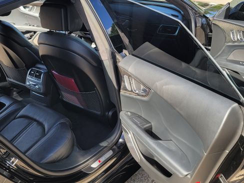 Used 2016 Audi RS 7 Prestige w/ Carbon-Optic Package image 16