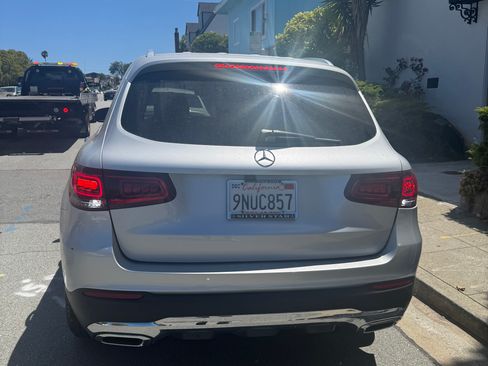 Used 2020 Mercedes-Benz GLC 300 4MATIC image 4
