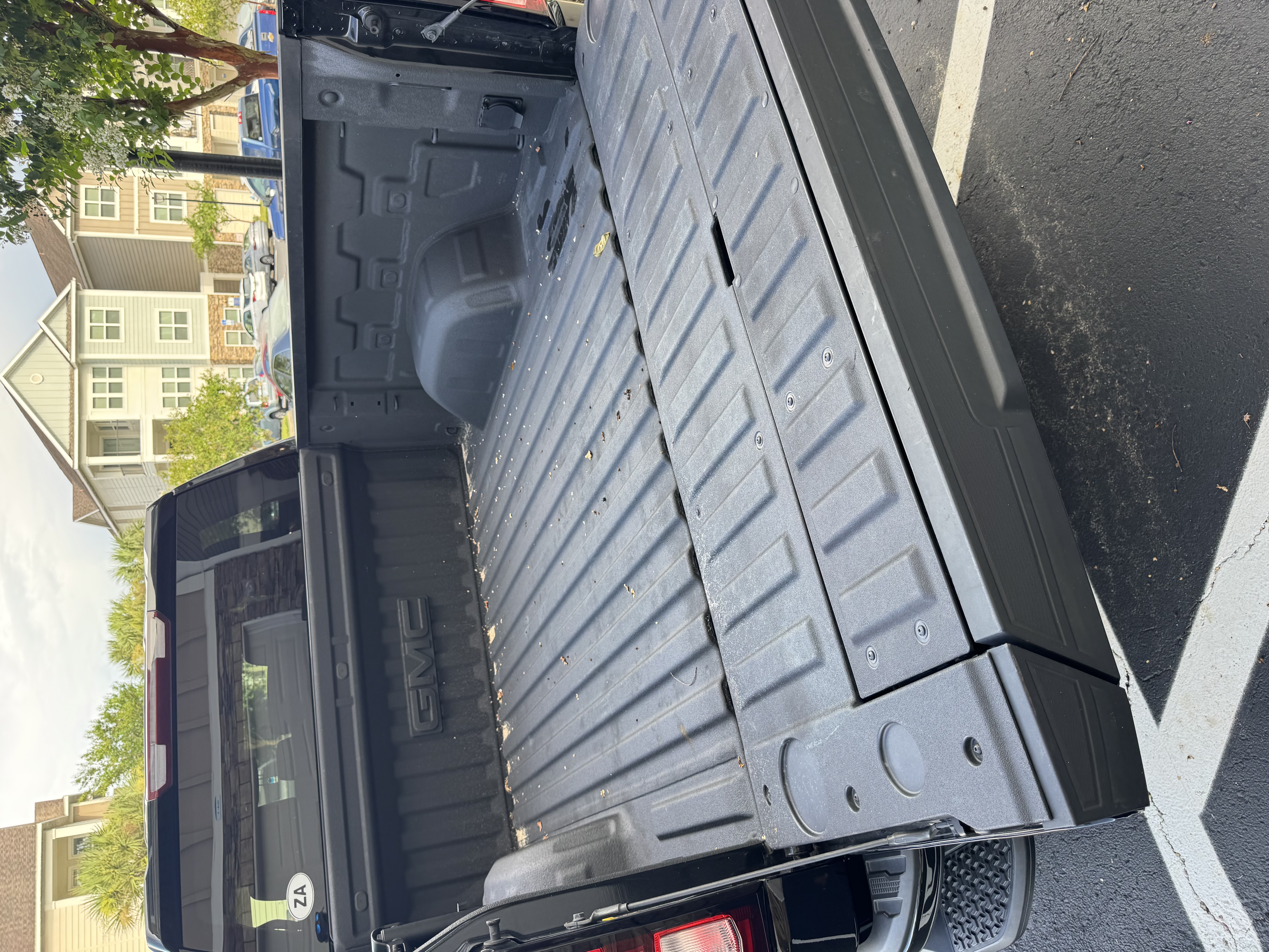 Used 2025 GMC Sierra 1500 Elevation AWD/4WD image 12