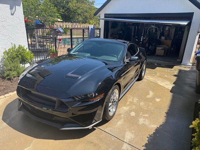 Used 2019 Ford Mustang GT RWD image 6