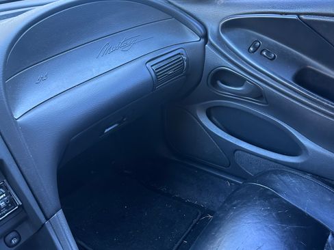 Used 2003 Ford Mustang GT image 10