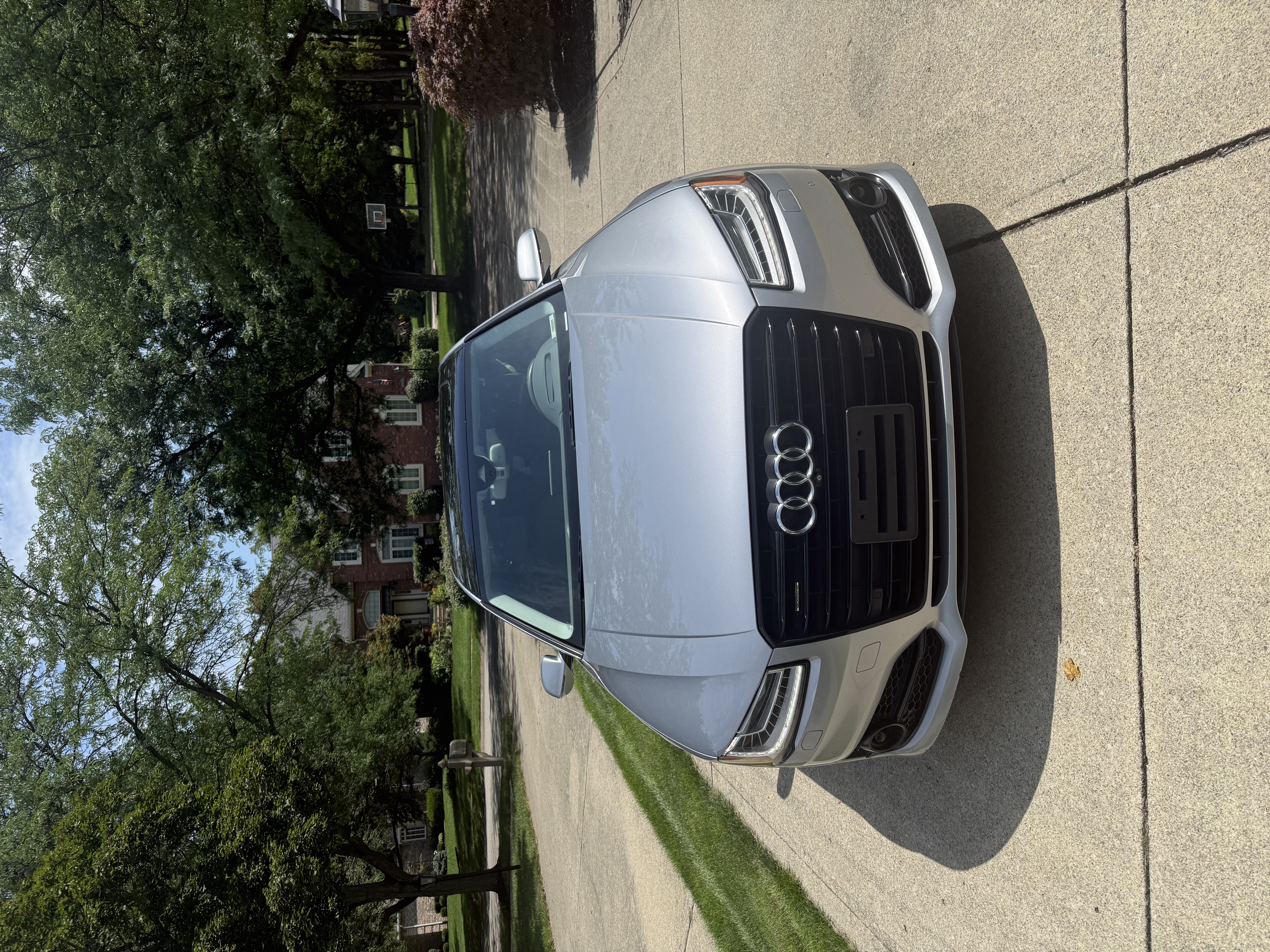 Used 2017 Audi A8 L 3.0T w/ Executive Package AWD/4WD image 4
