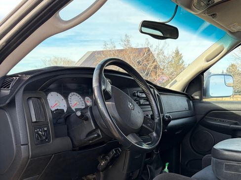 Used 2004 Dodge Ram 2500 Truck SLT w/ Trailer Tow Group image 3