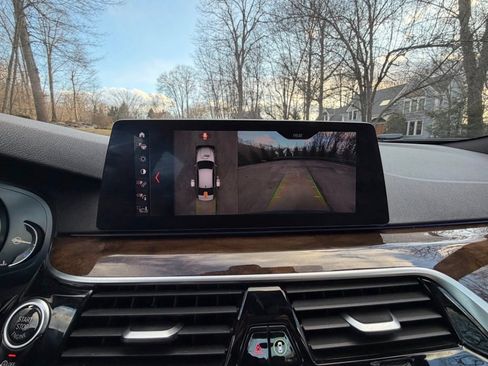 Used 2017 BMW 540i image 13