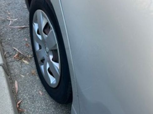 Used 2009 Toyota Camry FWD image 6