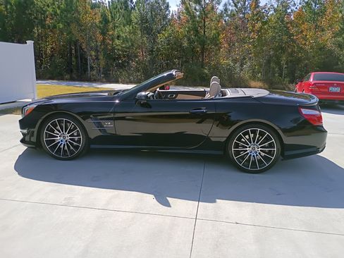Used 2013 Mercedes-Benz SL 63 AMG image 15