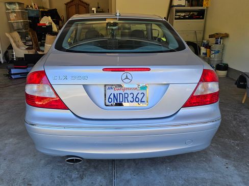 Used 2009 Mercedes-Benz CLK 350 Coupe image 10