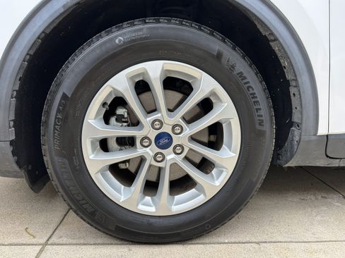Used 2022 Ford Escape SE FWD image 21