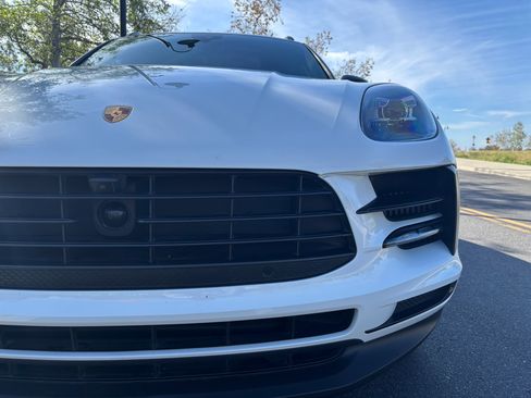 Used 2019 Porsche Macan S image 1