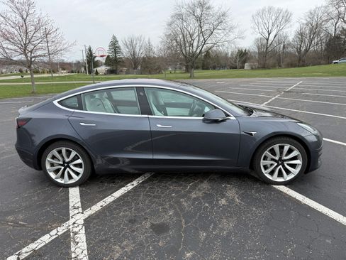 Used 2018 Tesla Model 3 Long Range image 5