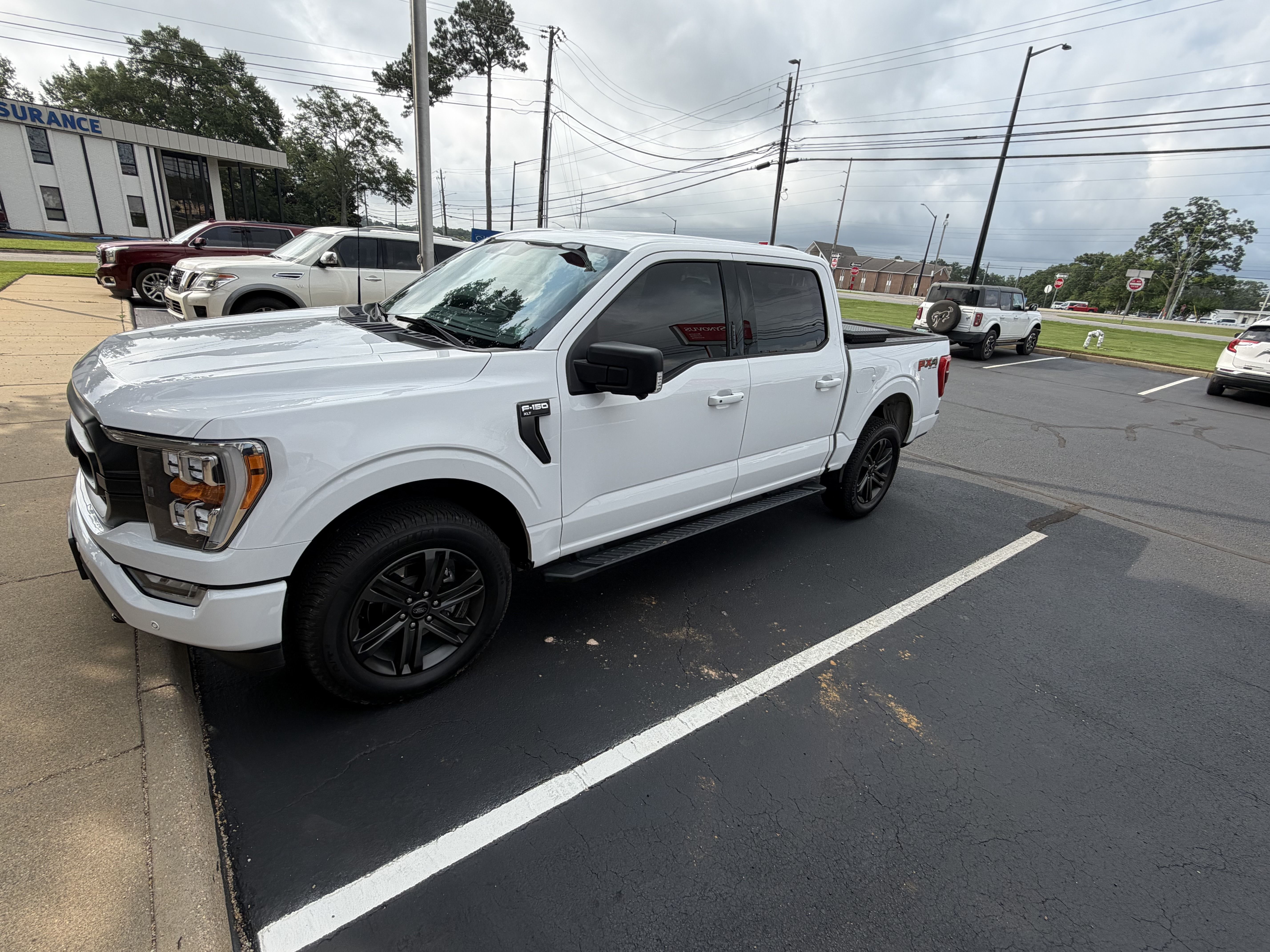 Used 2021 Ford F150 XLT w/ Equipment Group 302A High AWD/4WD image 1