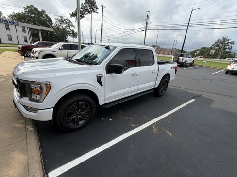 Used 2021 Ford F150 XLT w/ Equipment Group 302A High AWD/4WD image 1