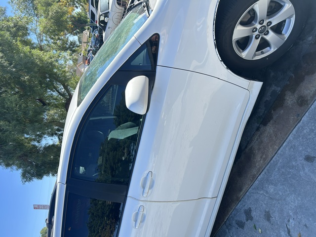 Used 2018 Toyota Sienna LE w/ Carpet Mat Package FWD image 4