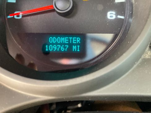 Used 2013 Chevrolet Silverado 1500 W/T RWD image 6