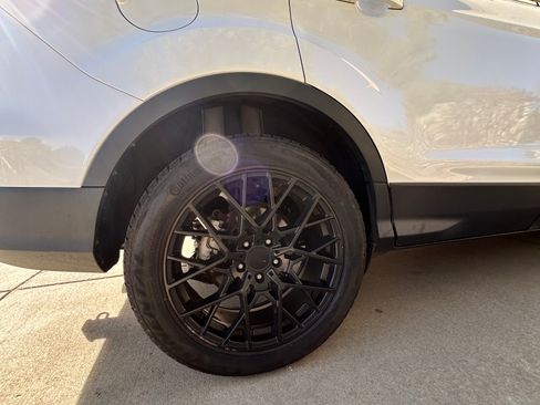 Used 2015 Ford Escape Titanium w/ Equipment Group 301A image 17