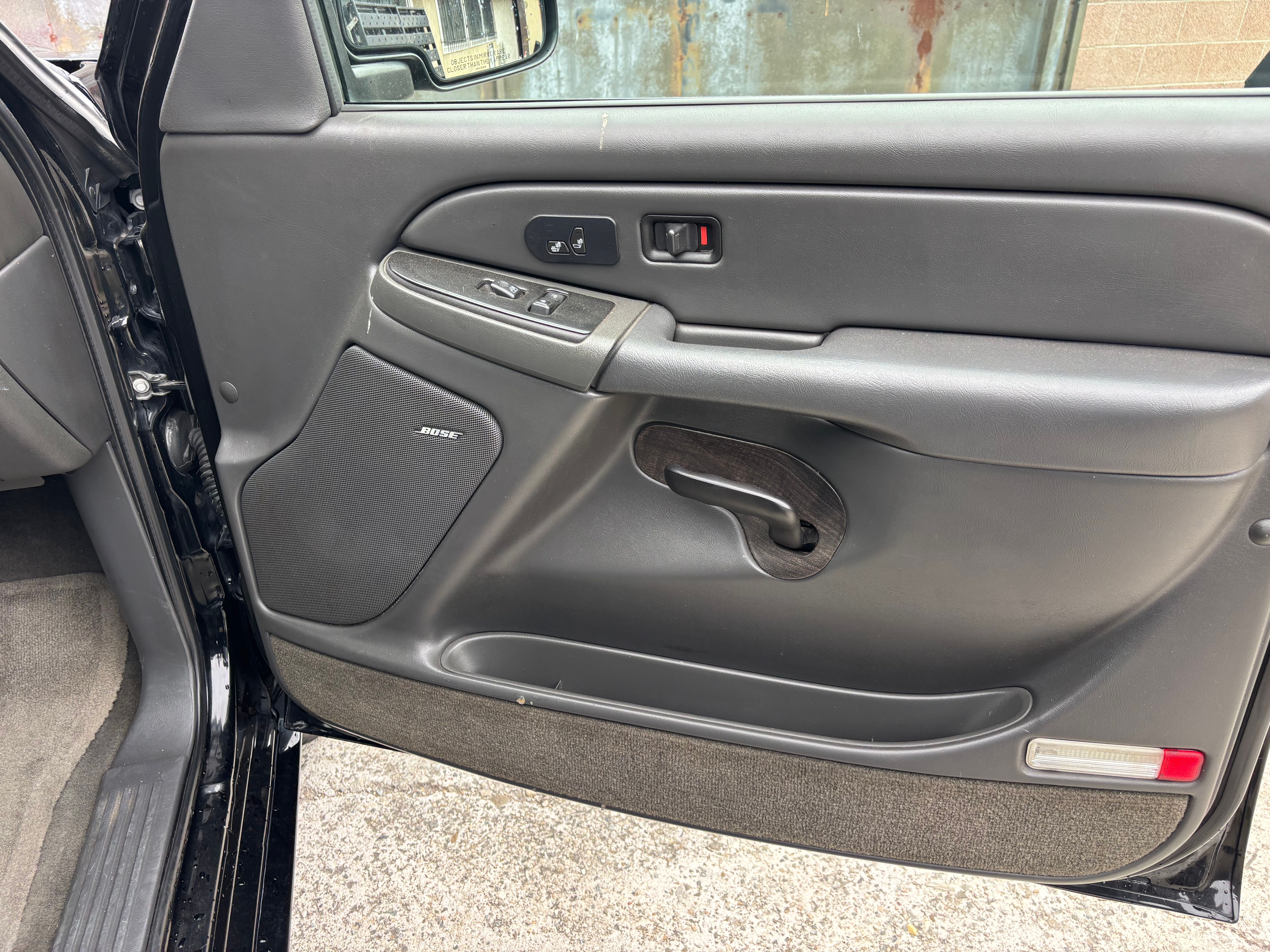 Used 2005 Chevrolet Silverado 1500 SS w/ Safe And Sound Package AWD/4WD image 10