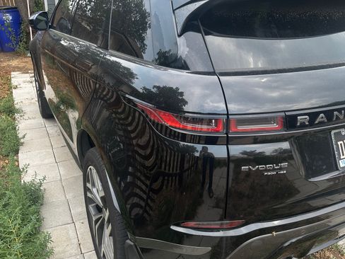 Used 2020 Land Rover Range Rover Evoque R-Dynamic HSE AWD/4WD image 8
