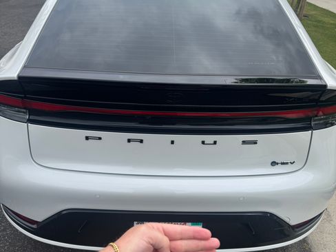 Used 2026 Toyota Prius image 5