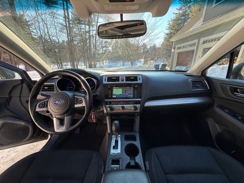 Used 2015 Subaru Legacy 2.5i Premium image 8