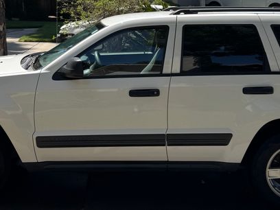 Used 2005 Jeep Grand Cherokee Laredo