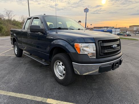 Used 2014 Ford F150 XL w/ Equipment Group 101A Mid image 4