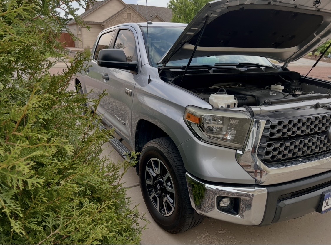 Used 2018 Toyota Tundra SR5 w/ TRD Off Road Package AWD/4WD image 12