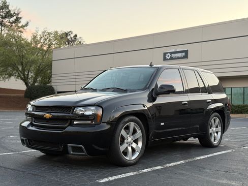 Used 2006 Chevrolet TrailBlazer LT w/ SS Package image 1