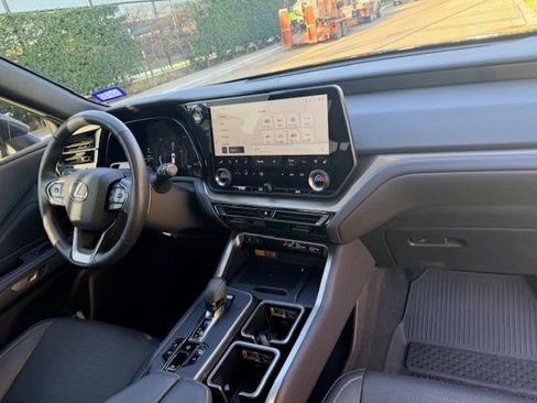 Used 2025 Lexus TX 350 350 Premium Sport Utility 4D w/ Technology Package image 12