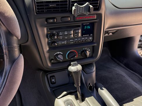 Used 1998 Chevrolet Camaro Z28 RWD image 15