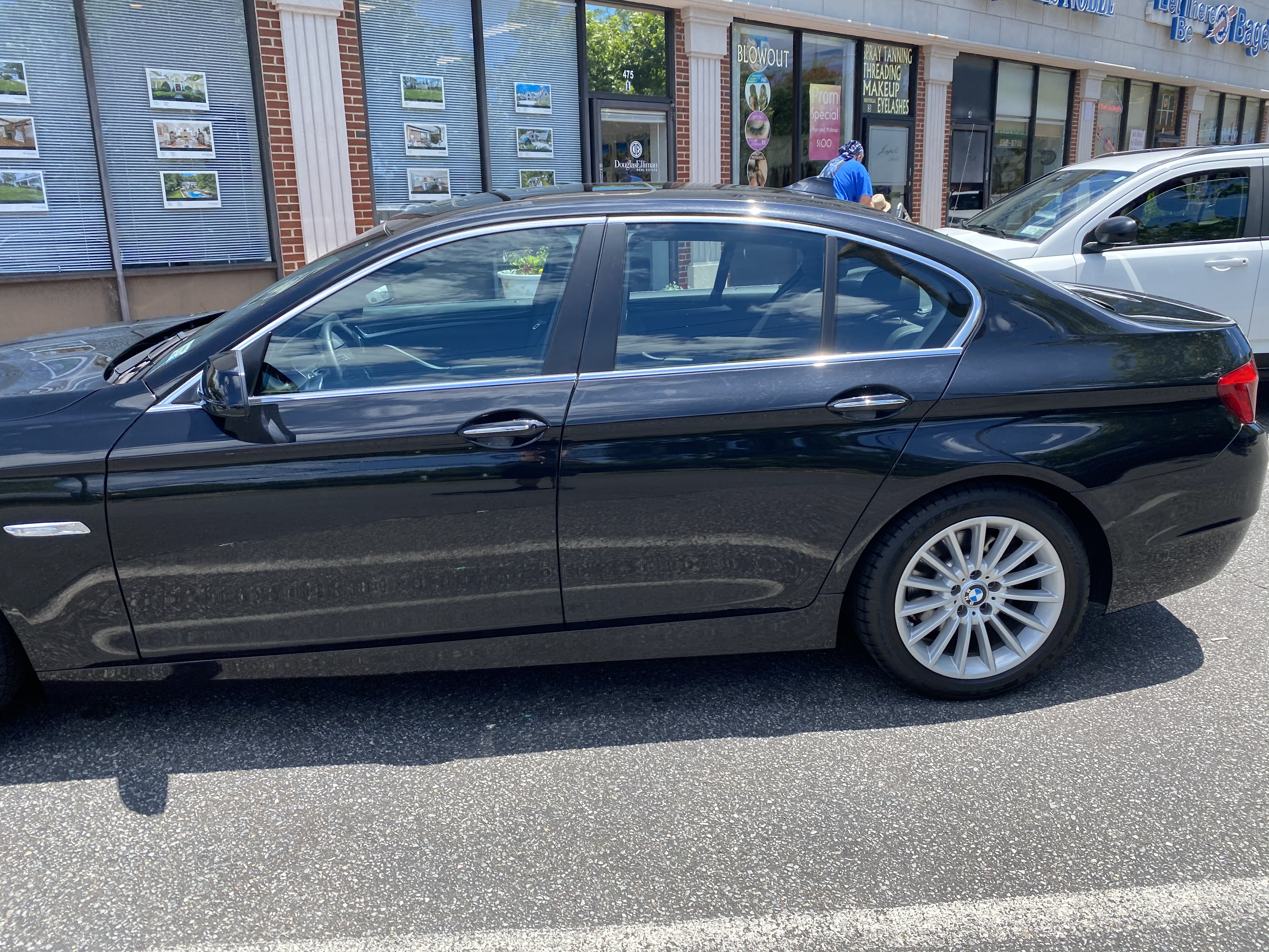 Used 2013 BMW 535i xDrive Sedan AWD/4WD image 4