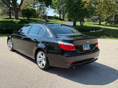 Used 2008 BMW 528i Sedan image 4