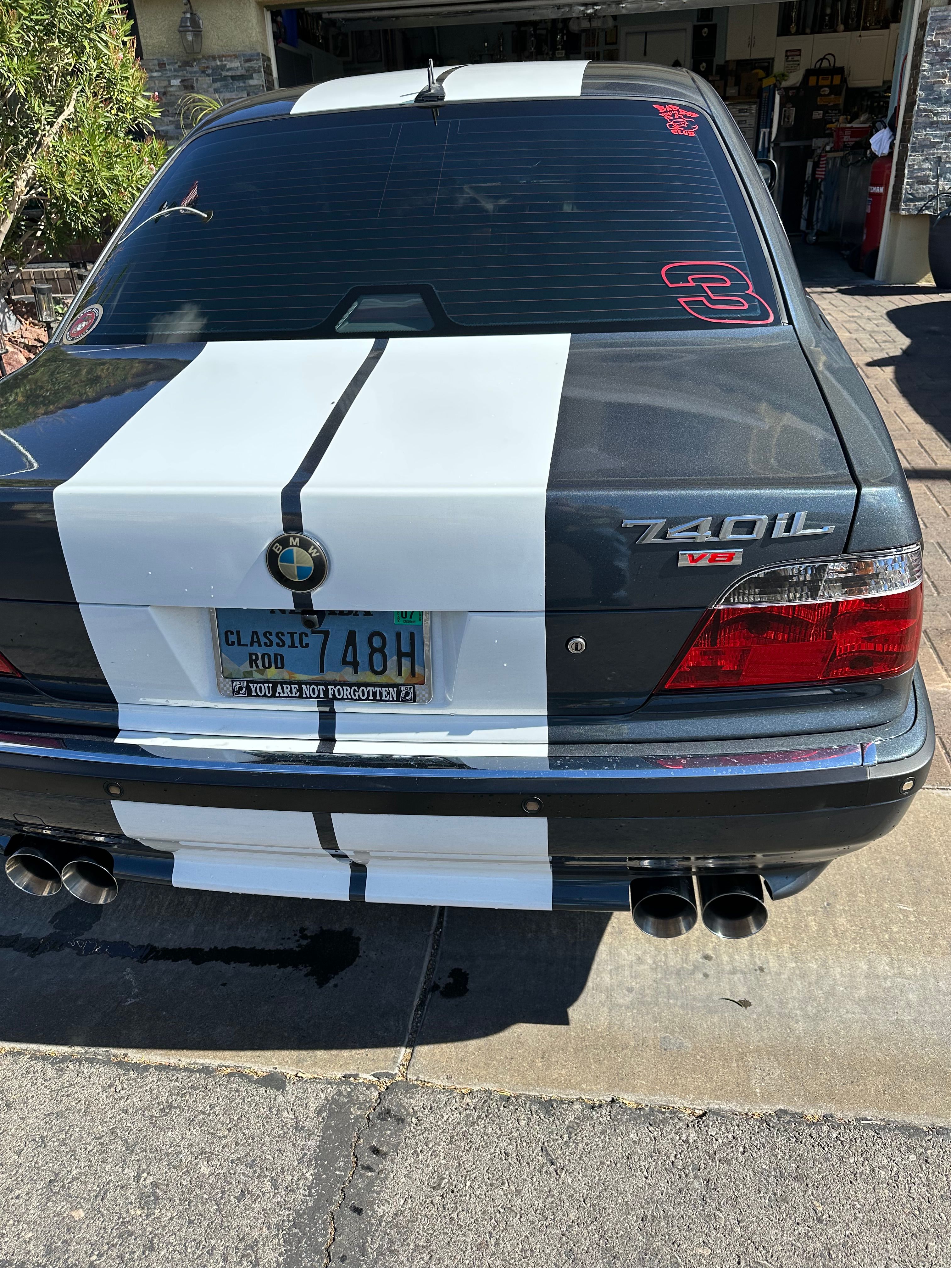 Used 2001 BMW 740iL RWD image 17