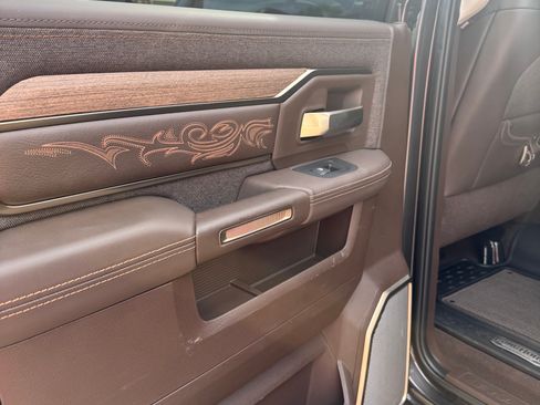 Used 2025 RAM 3500 Longhorn AWD/4WD image 13