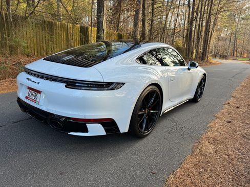 Used 2023 Porsche 911 Carrera S image 9
