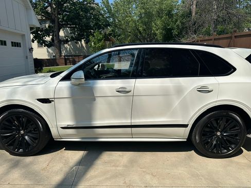 Used 2020 Bentley Bentayga Speed AWD/4WD image 4