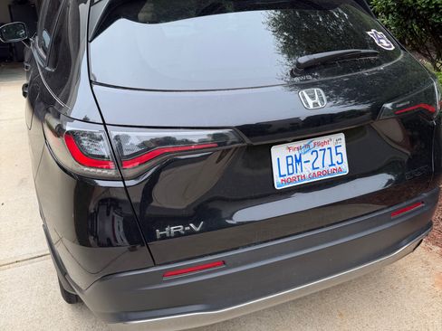 Used 2024 Honda HR-V Sport image 6
